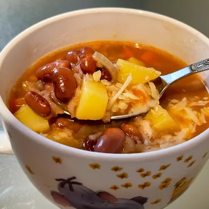 Фасолевый суп по-португальски
