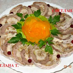 Рулет из мяса индейки и куриного фарша