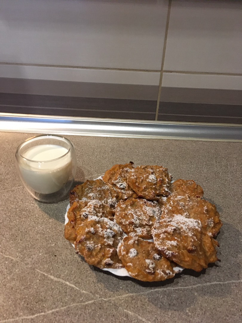 Овсяное печенье без муки и сахара