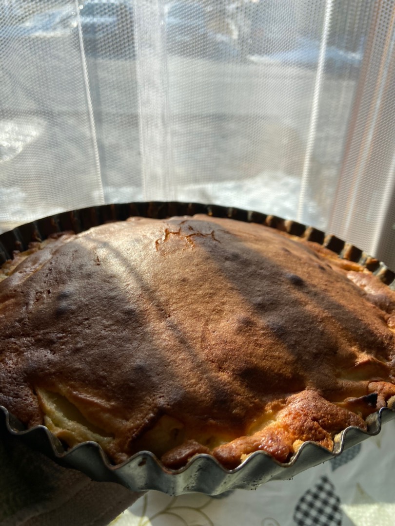 Шарлотка с яблоками