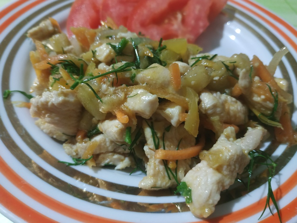 Куриное филе с баклажанами