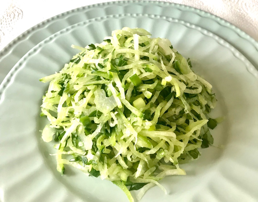 Салат из зелёной редьки🌱