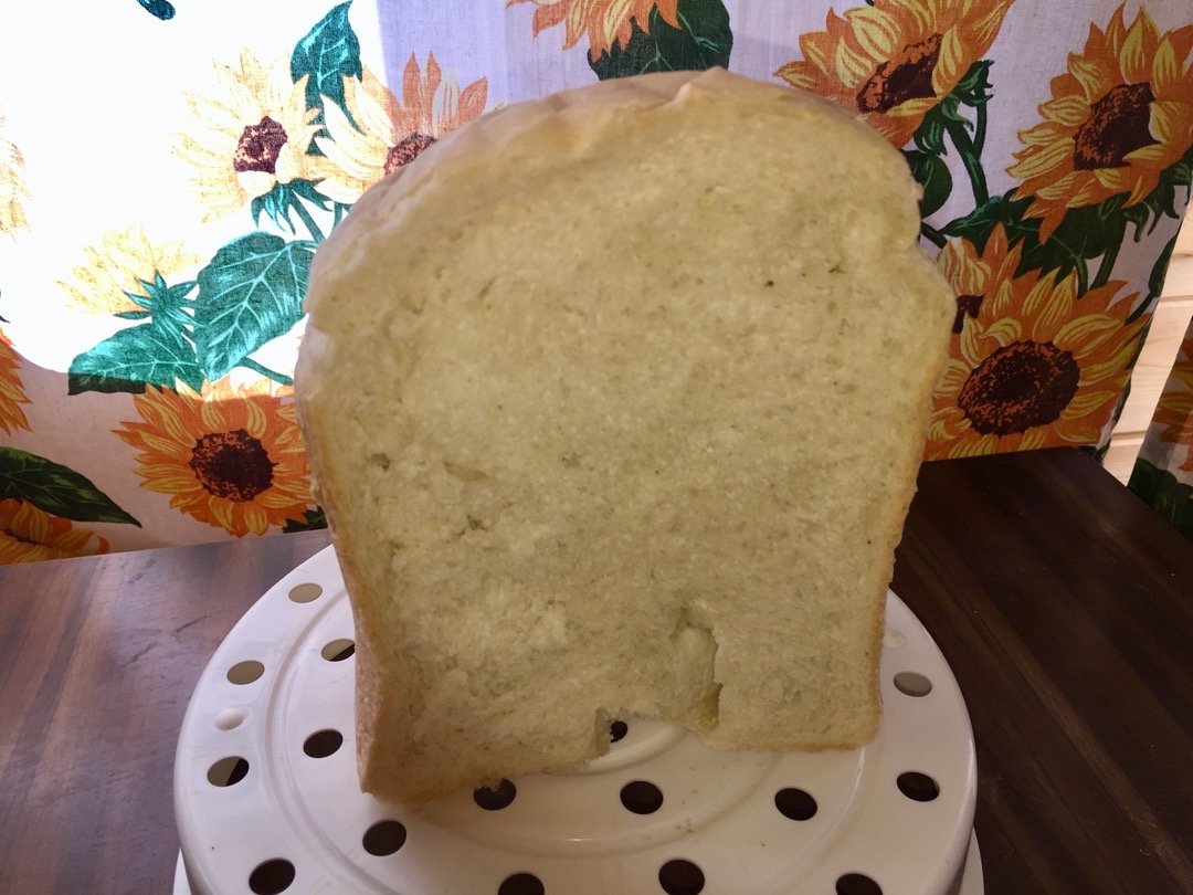 Хлеб с сушеным укропом в хлебопечке