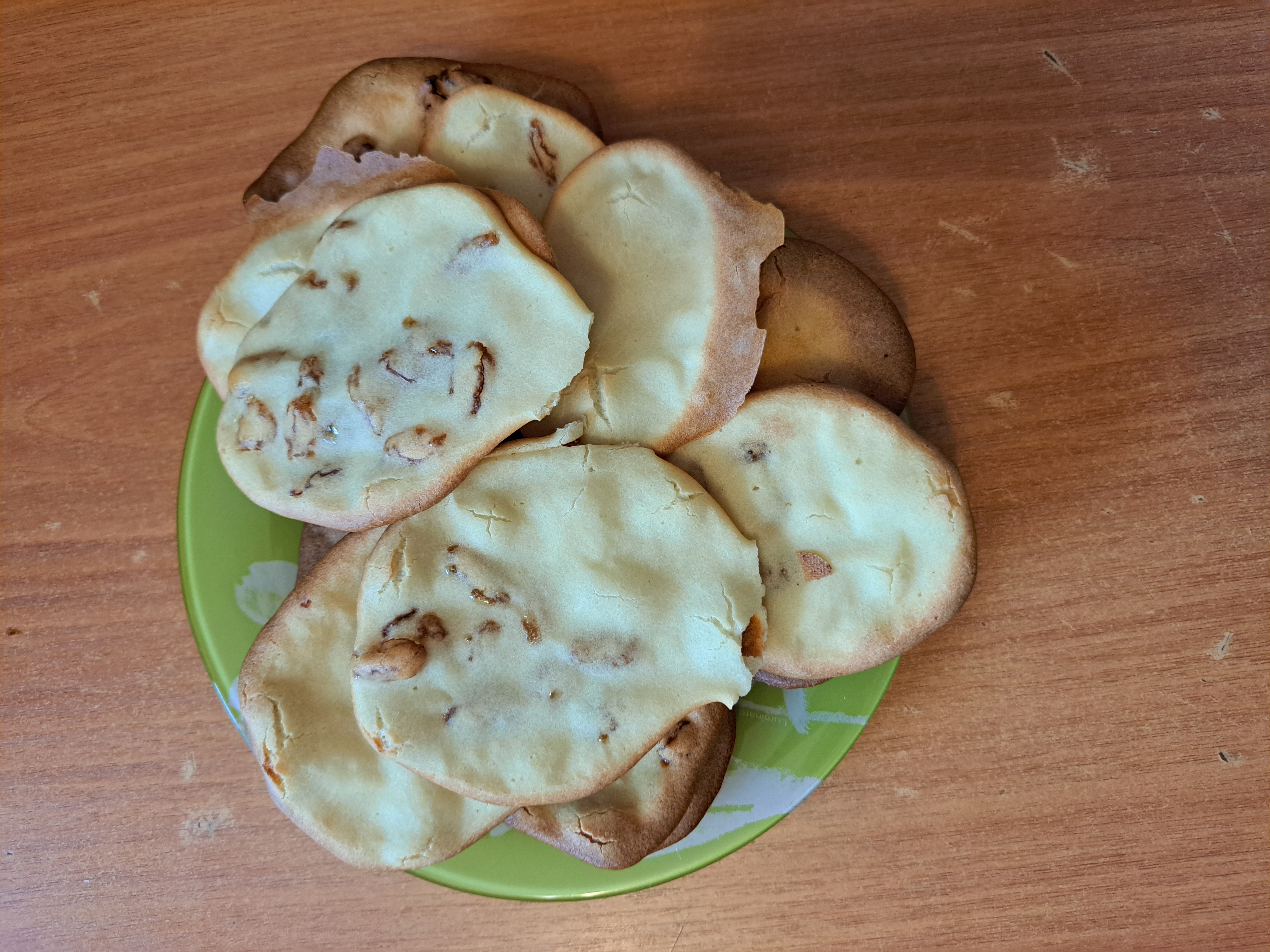 Тонкое пп печенье с изюмом