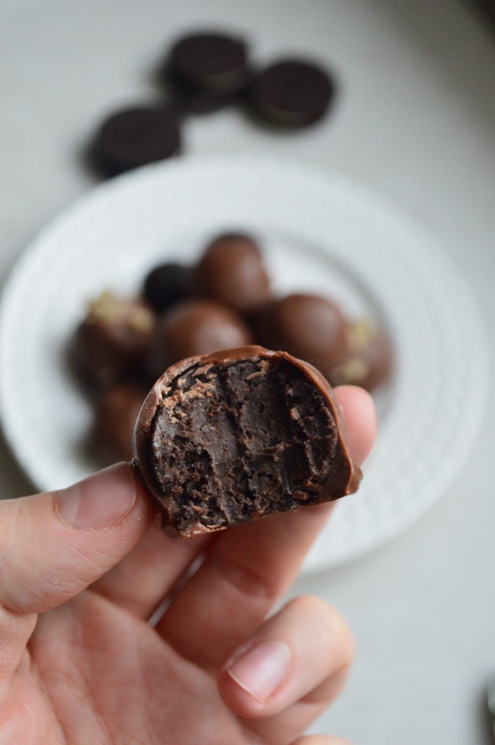 Шоколадные конфеты из 3 ингредиентов