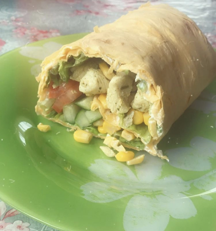 Пп Ролл с курицей и овощами
