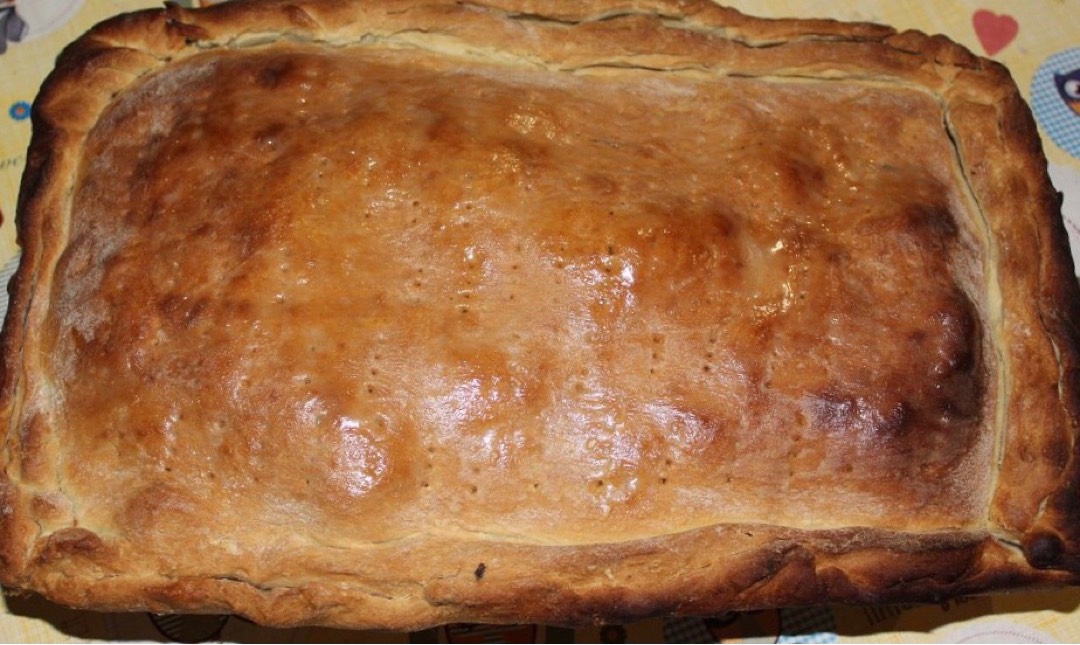 Пирог с капустой и фаршем