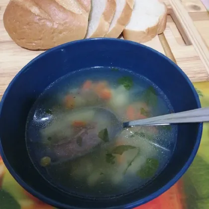 Суп картофельный с зелёным горошком
