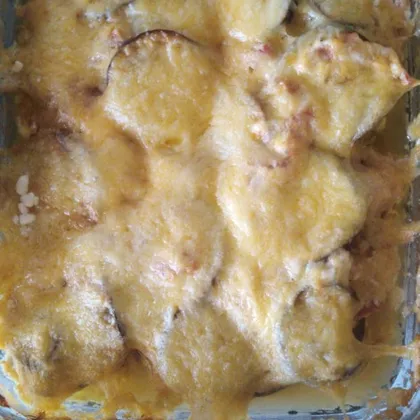 Баклажаны запечённые с куриным филе под сыром