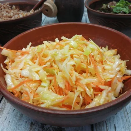 Бабушкин салат из свежей капусты