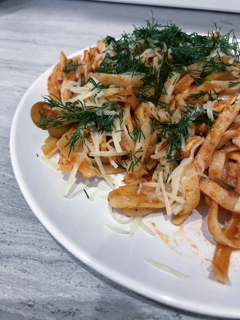 Спагетти с курицей🍝