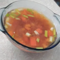 Лёгкий суп с рисом и морепродуктами