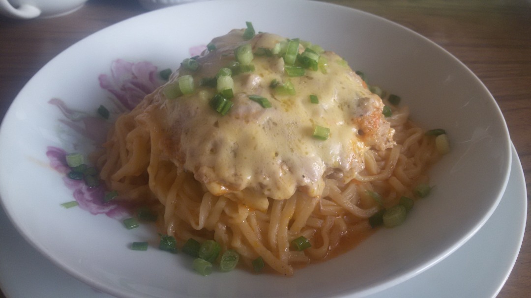 Макаронная подушка с фаршем и сыром #непп#