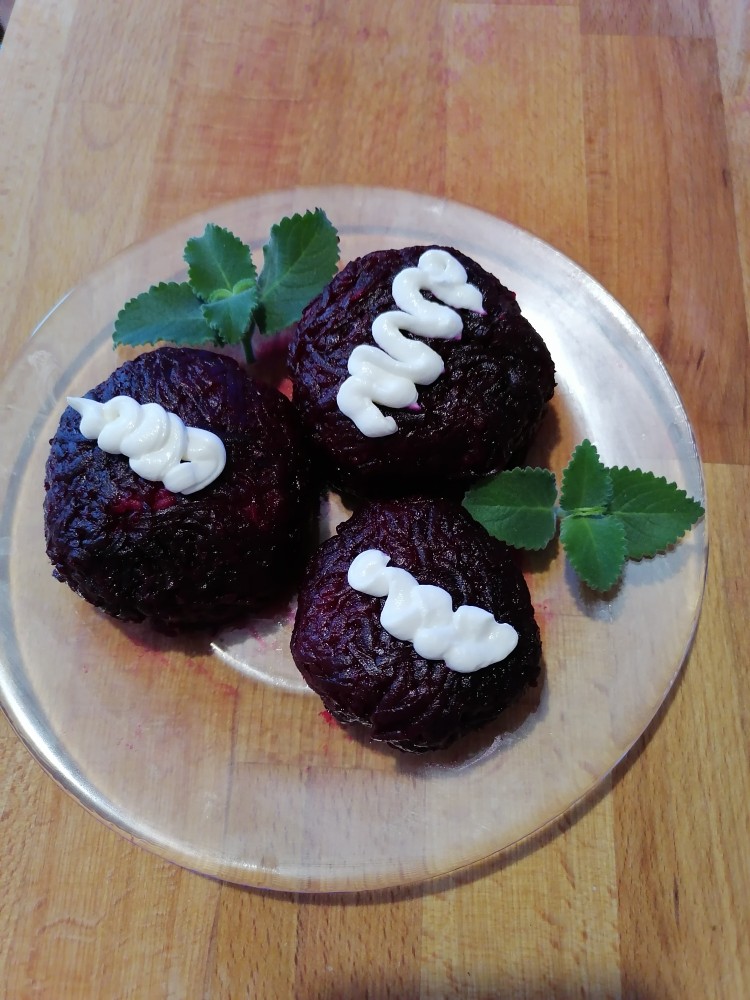 Шарики. Новогодняя селёдка в шубке