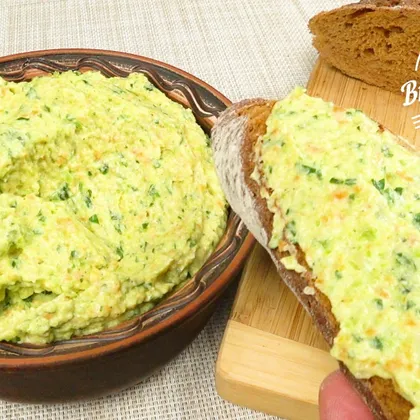 Вкуснейшая намазка на хлеб. Завтрак, перекус, закуска Delicious spread on bread. Breakfast or snack