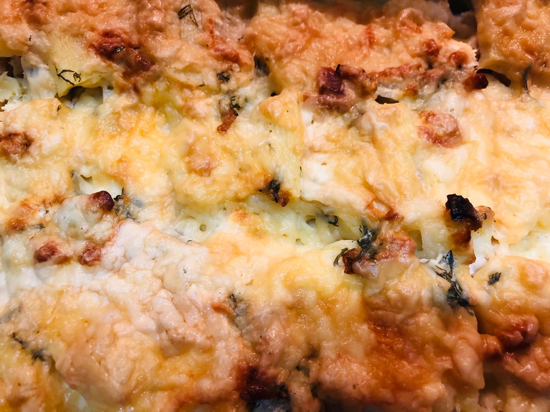 Куриное филе, запечённое с кабачком и картофелем