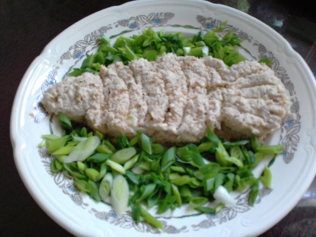 1. Рыбный салат из горбуши