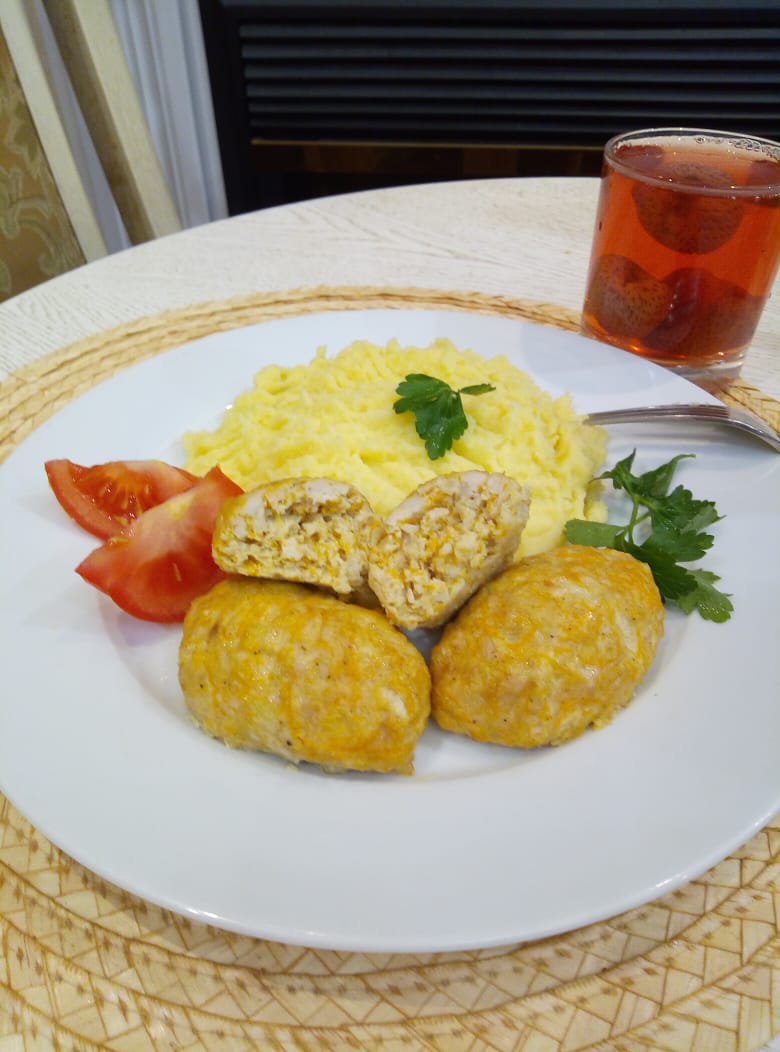 Запеченные котлеты из курицы с тыквой