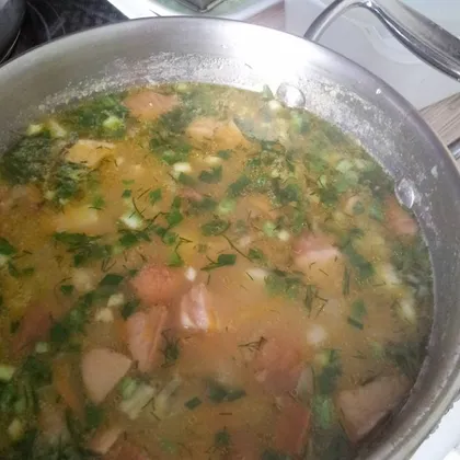 Индийский куриный суп с зеленью
