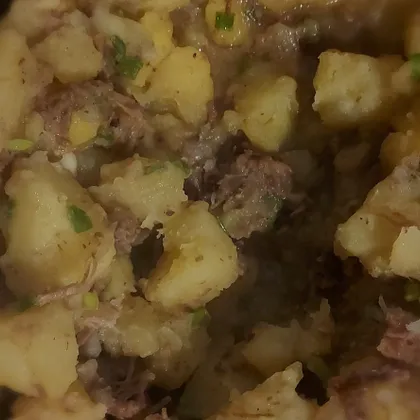 Картошка с тушёнкой