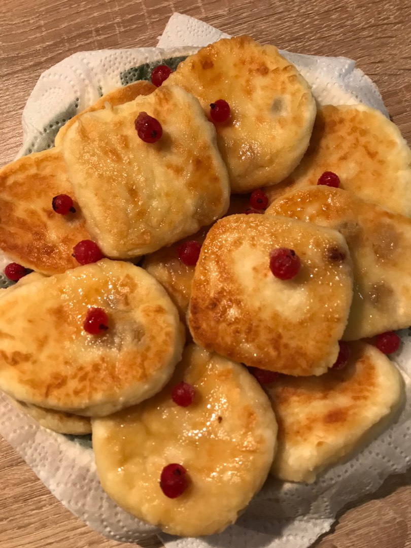 #Фигурные~Творожные сырники с изюмом👩‍🍳