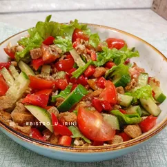 Салат с ореховой заправкой