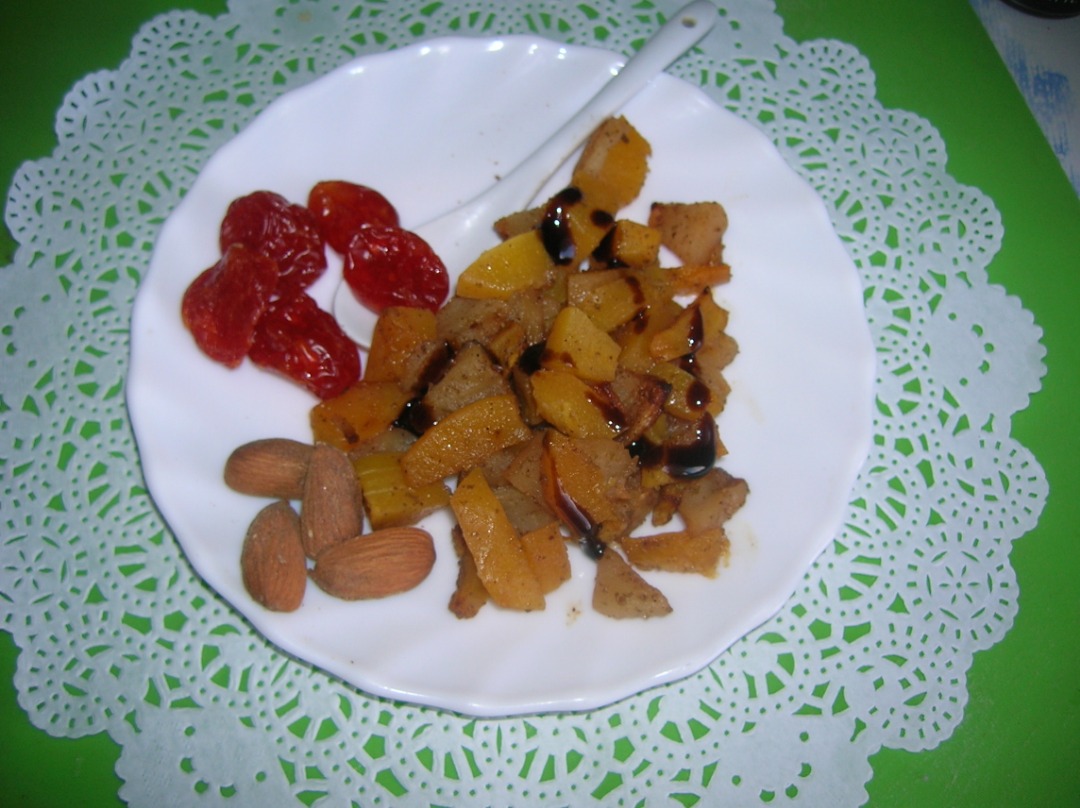 Тыква, запеченная с яблоком