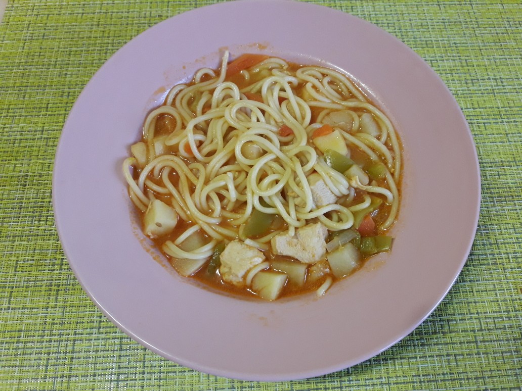 Гороховый суп с копчеными свиными ребрышками, пошаговый рецепт с фото на 745 ккал