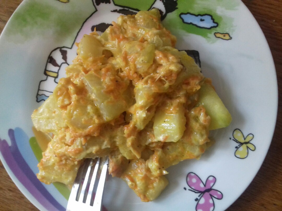 Кабачки тушеные с морковью