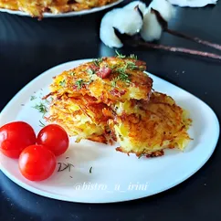 Картофельные драники с ветчиной и сыром