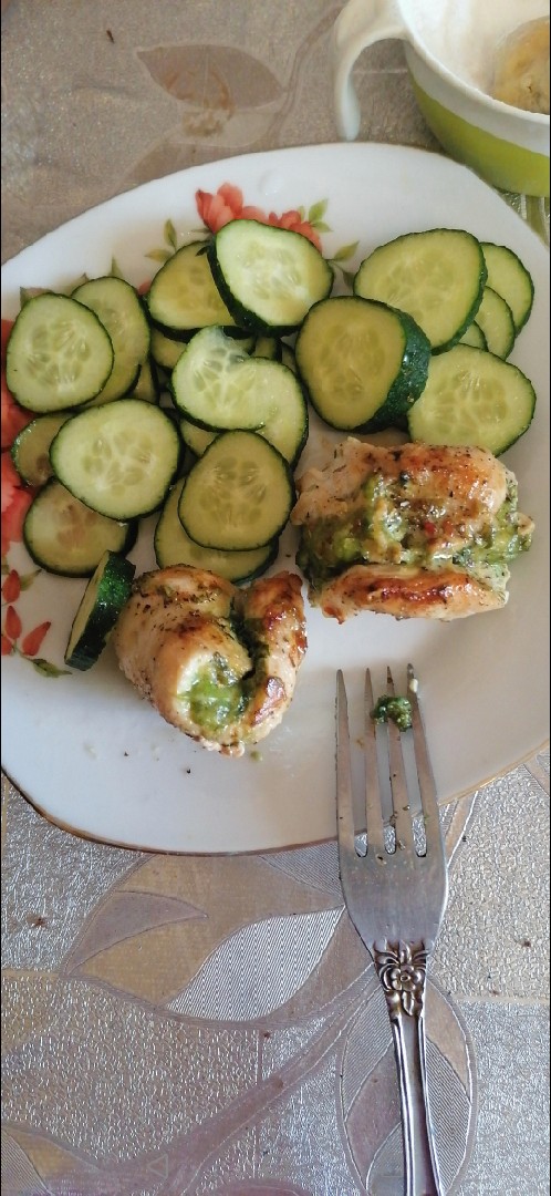 Куриные рулетики со шпинатом