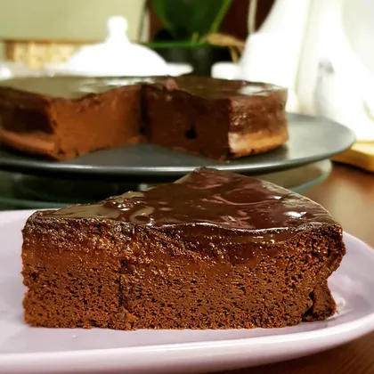 Шоколадный пирог без сахара и муки