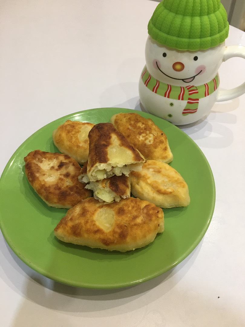 Мини-пирожки с картошкой
