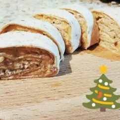 Рулетики с сыром и пастой из лосося. 🎄