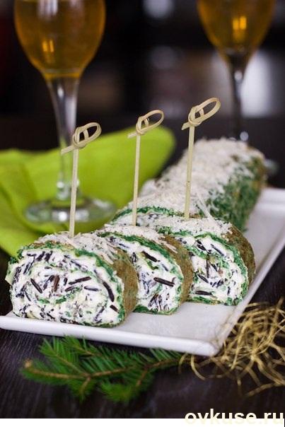 Рулет из шпината с диким рисом