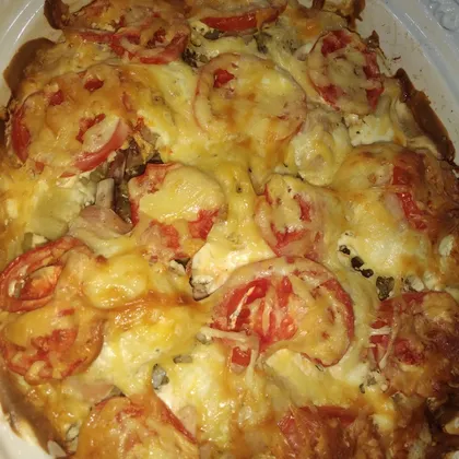 Курица с картофелем и томатами, запечённая в духовке