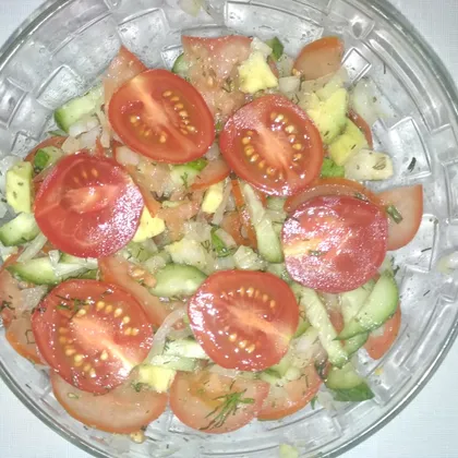 Салат овощной с 🥑 авокадо