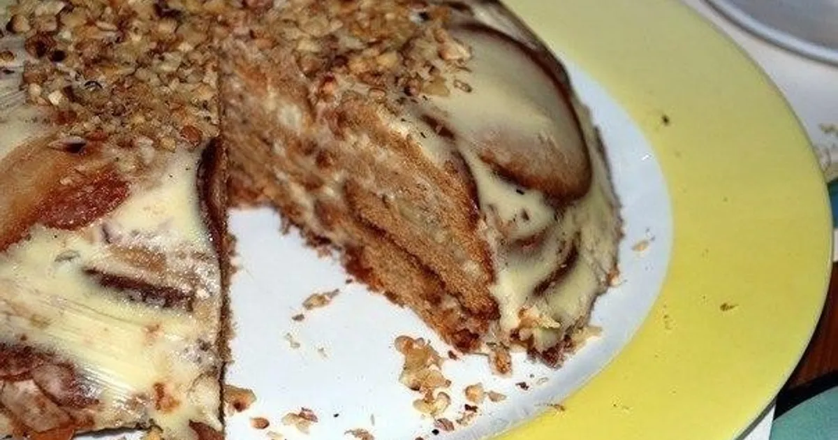 Торт из печенья Рыбки без выпечки со сметаной