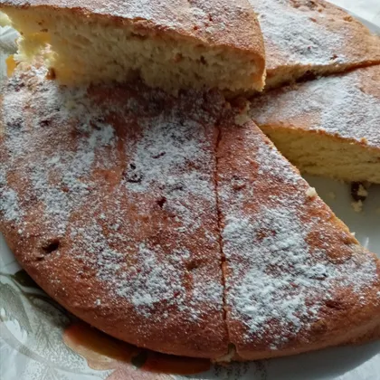 Пирог с изюмом