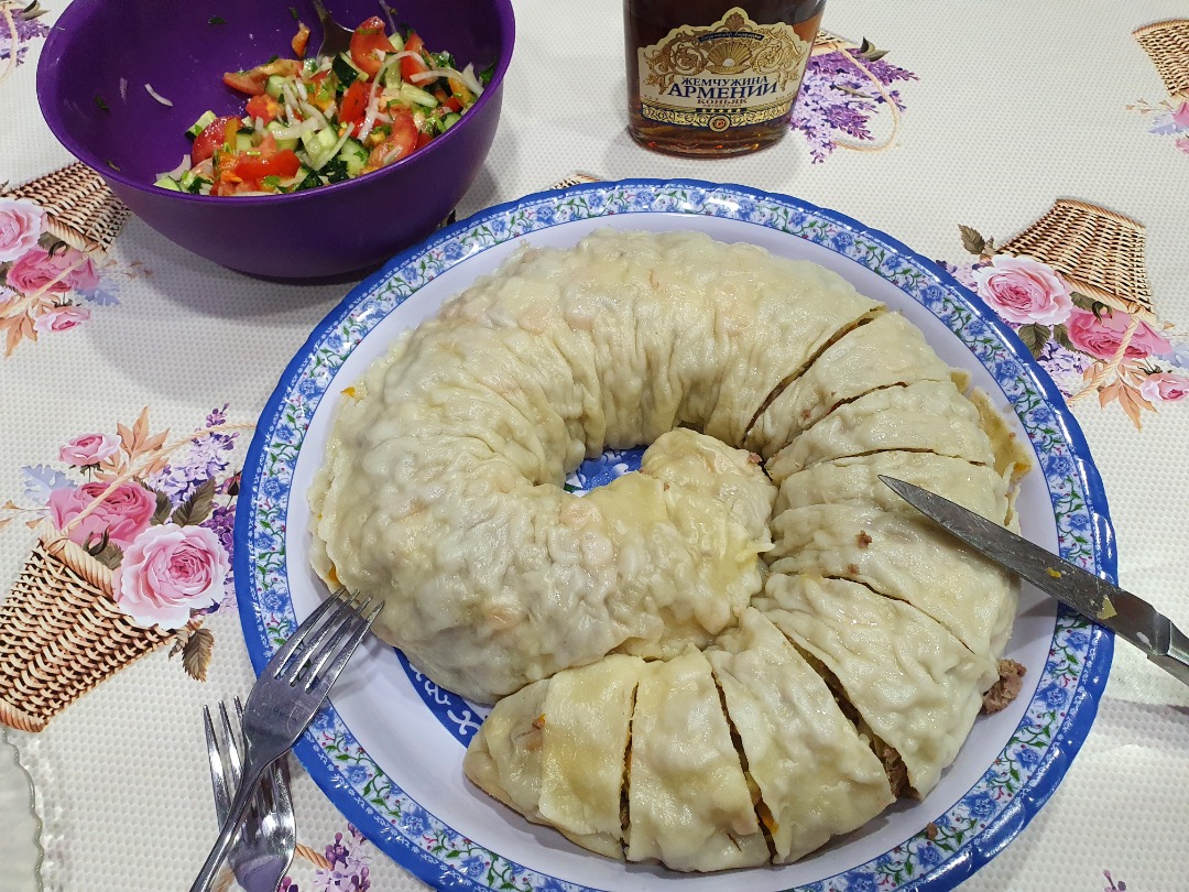 Паровой мясной рулет (ханум)