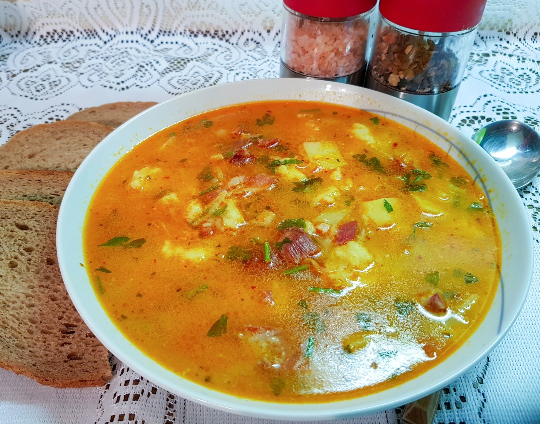Суп с брынзой и галушками