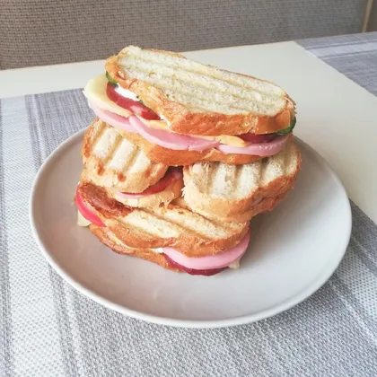 Бутерброд на гриле