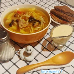 Суп-лапша с фаршем и шампиньонами