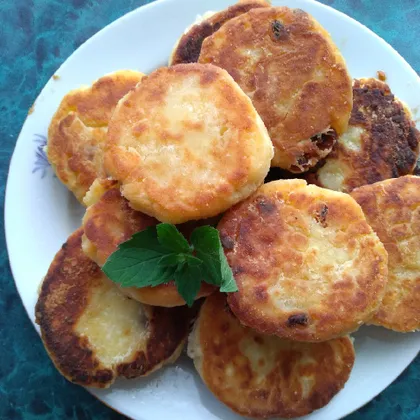 Сырники с изюмом