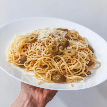 Спагетти а-ля Олио