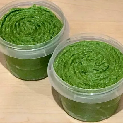 Песто из рукколы с грецкими орехами