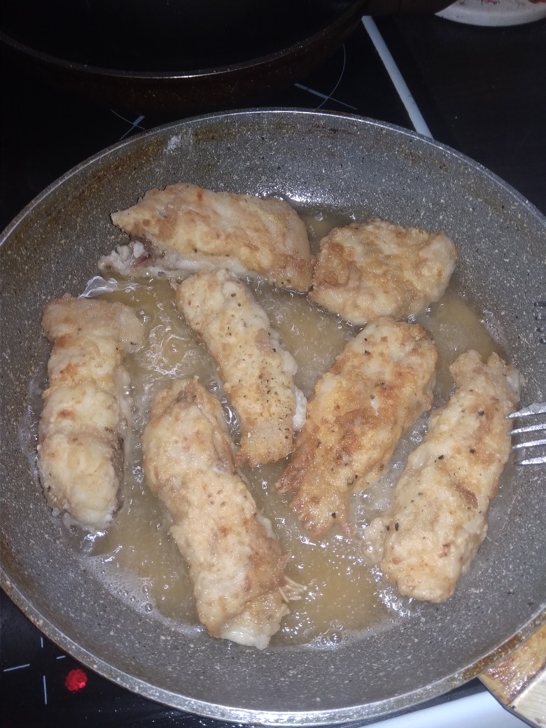 Камбала жареная + соус