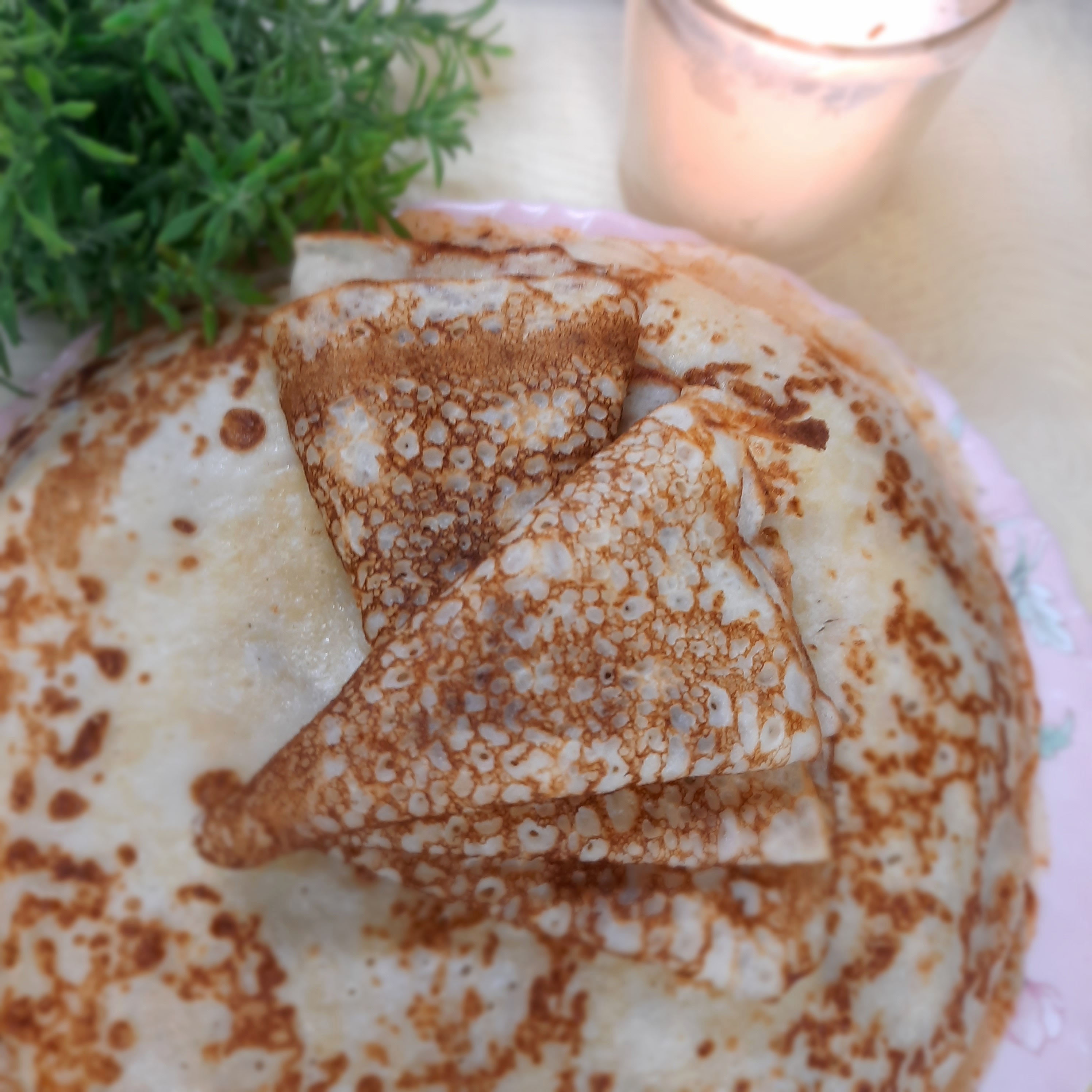 Блины на кефире с минеральной водой