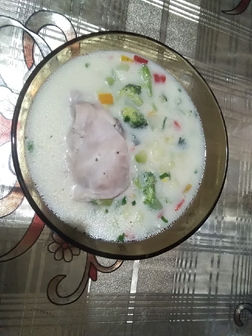 Суп из замороженных овощей и мяса