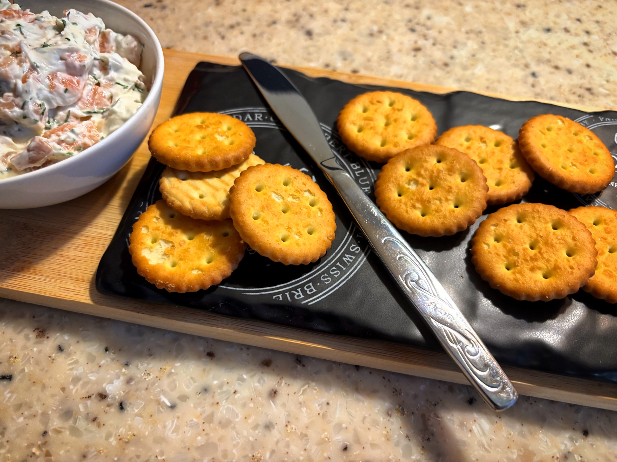 Мягкий сыр с лососем 